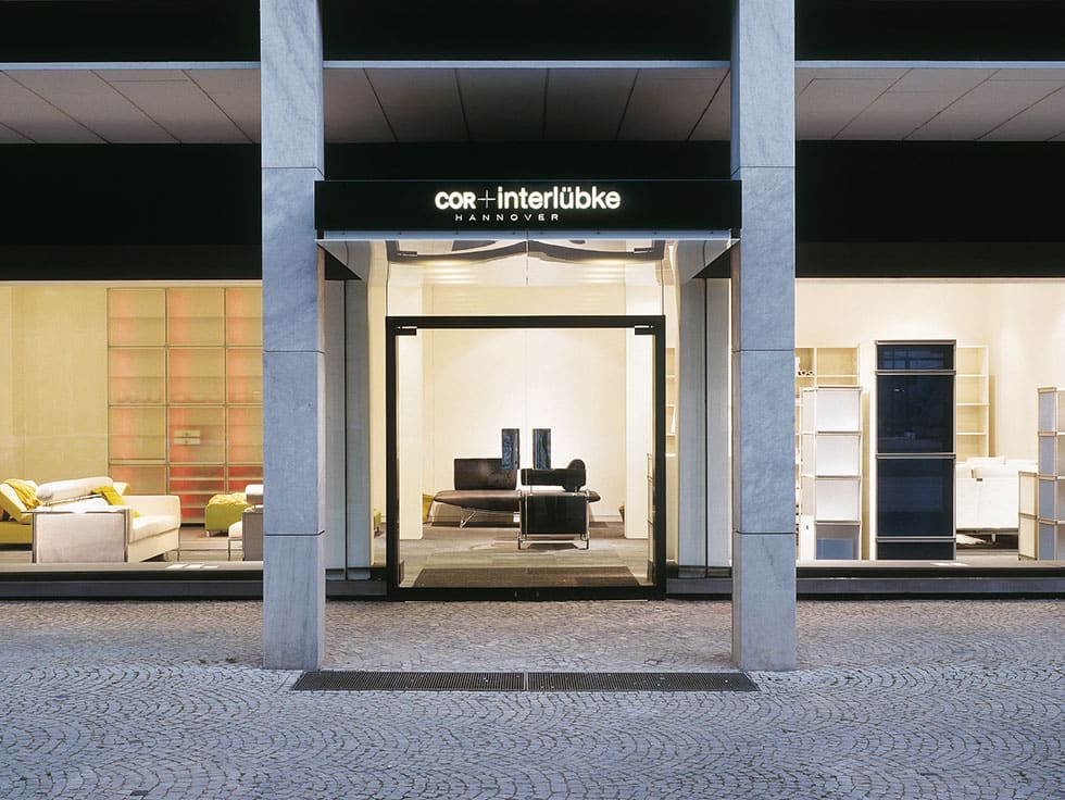 2002.jpg